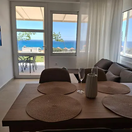 Almira House * كوتاري